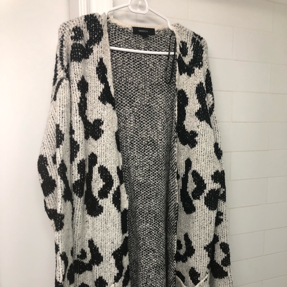 Super Comfy Lightly Worn Cow Print Lounge Sweater
